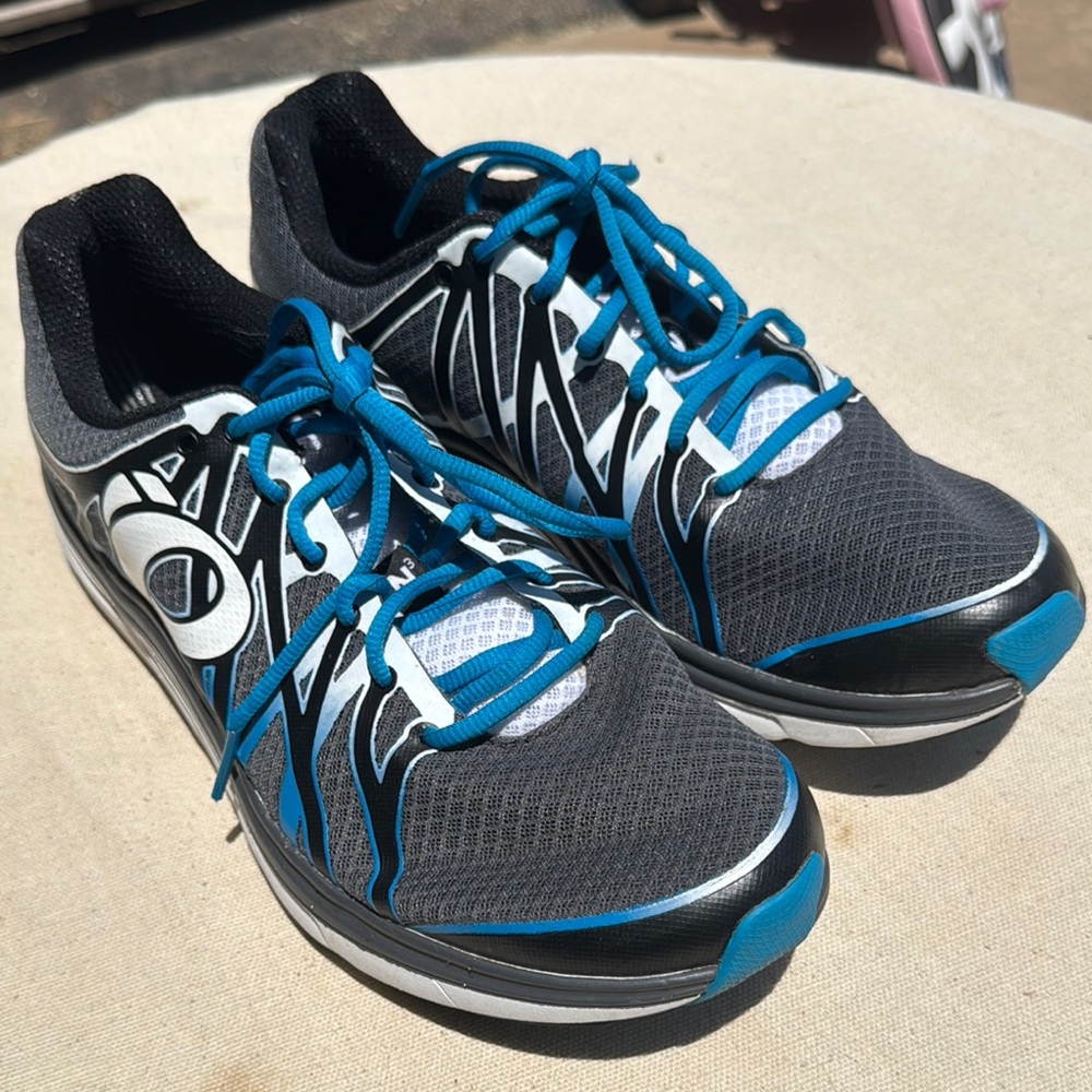 Brand New Pearl Izumi EM Road N3